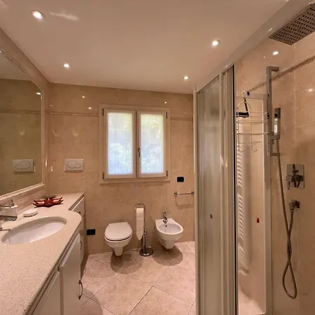 Apartment Penthouse Valentino Intra