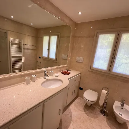 Penthouse Valentino