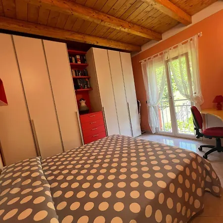 Penthouse Valentino 아파트